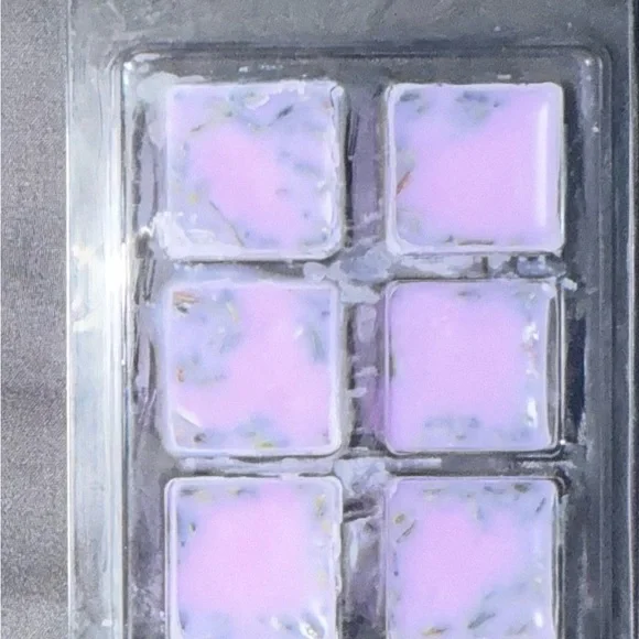 💜💜 BUY NOW 💜💜 Hand Crafted By Me All Natural Soy Lavender Wax Melts - Picture 3 of 3